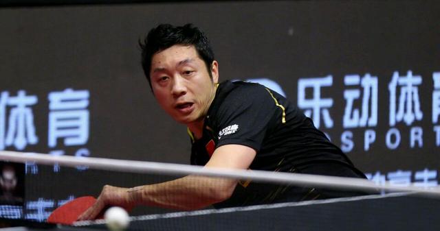 转会市场的 转会市场的