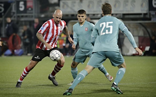 与此同时 与此同时